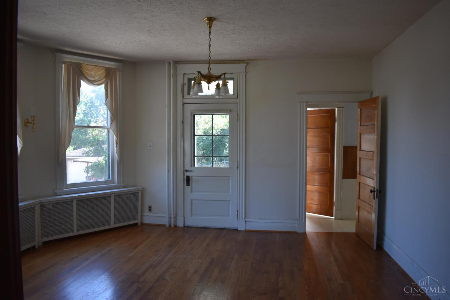 3736 High Point Avenue, Cincinnati, OH, 45211 — photo 13