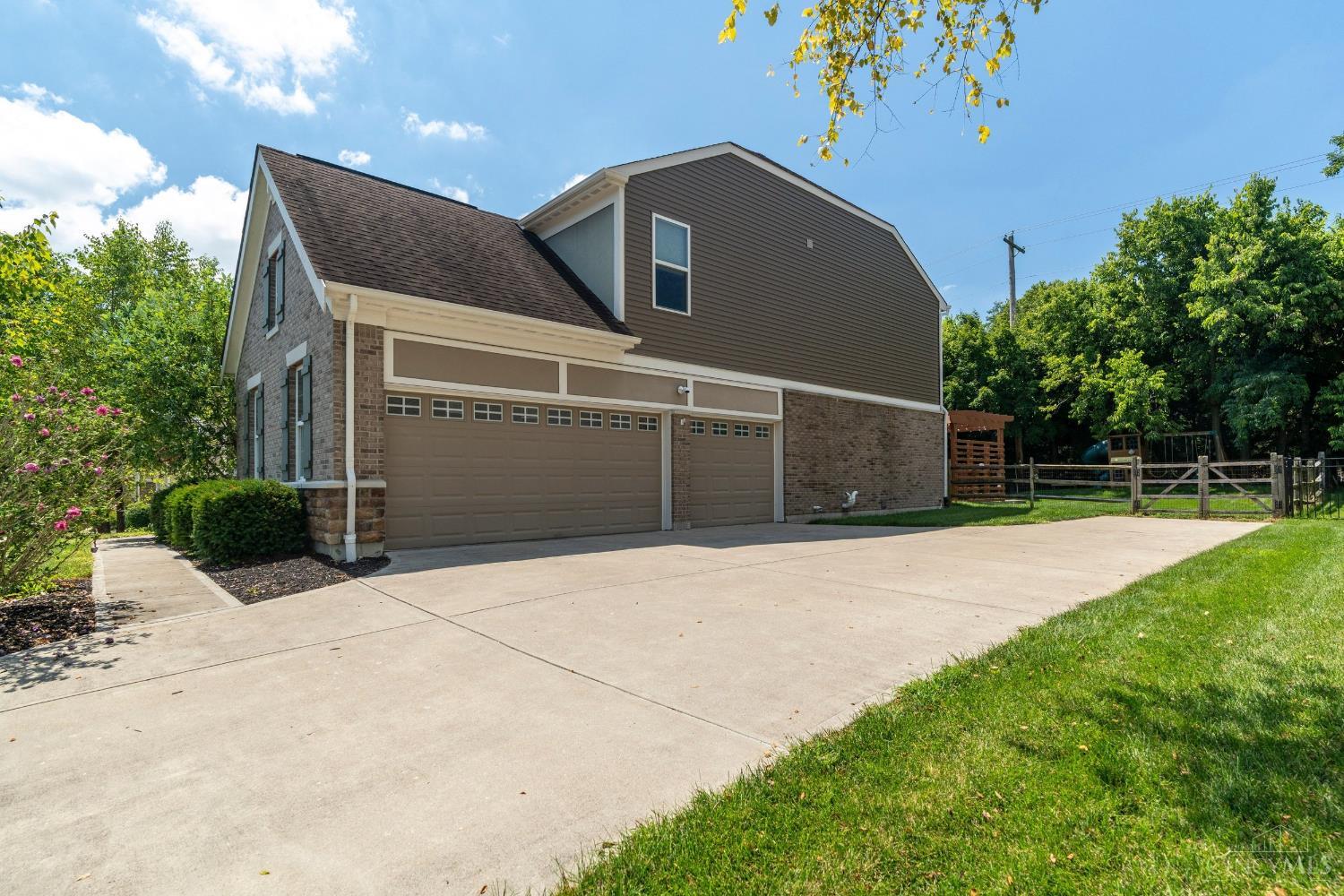 1529 Shaker Run Boulevard, Turtle Creek Twp, OH, 45036 — photo 61