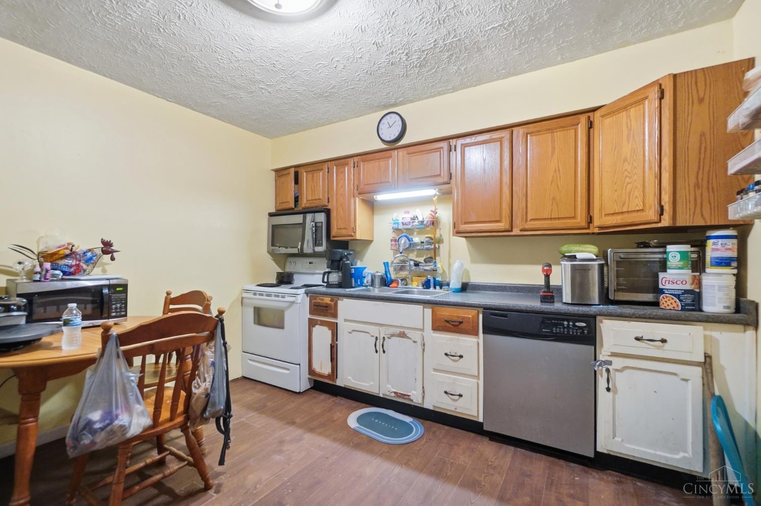 9344 Bruce Drive, Franklin Twp, OH, 45005 — photo 10