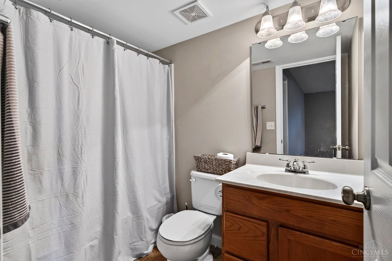1529 Shaker Run Boulevard, Turtle Creek Twp, OH, 45036 — photo 53