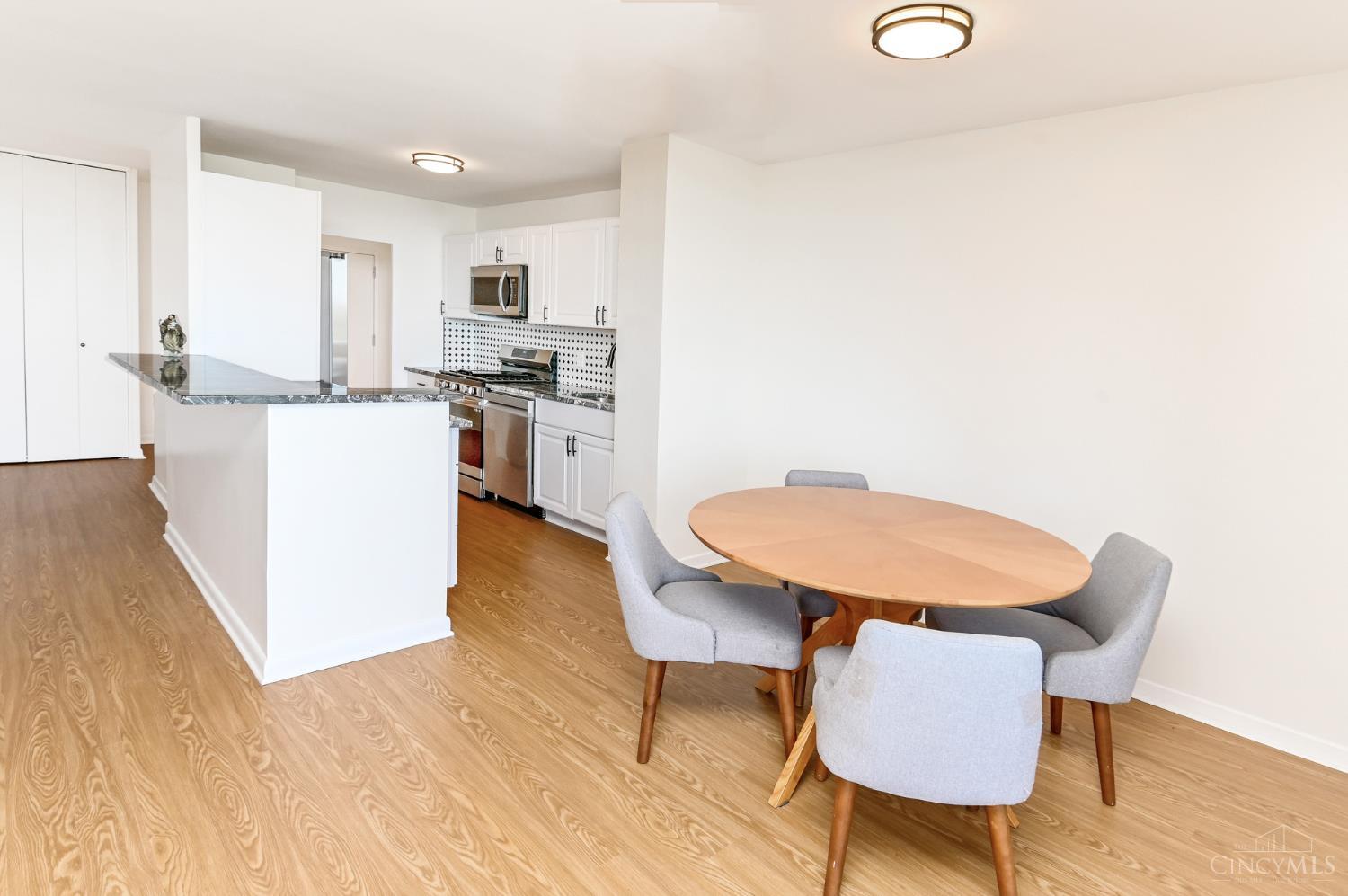 2324 Madison Road #1701, Cincinnati, OH, 45208 — photo 11