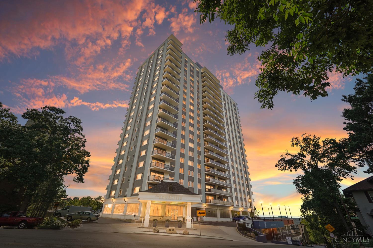 2200 Victory Parkway #905, Cincinnati, OH, 45206