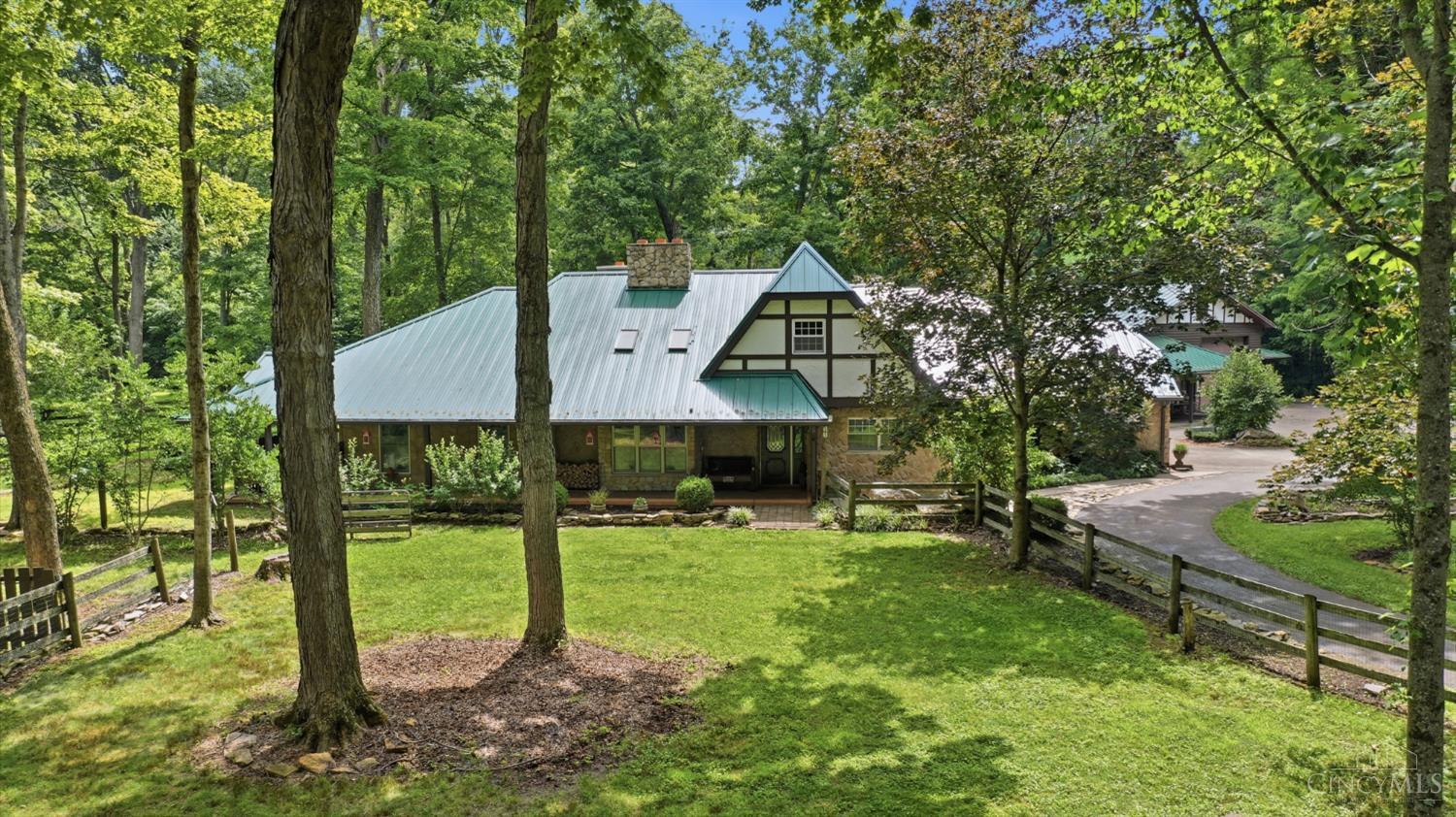 1065 Spring Valley Paintersville Road, Spring Valley Twp, OH, 45370 — photo 4