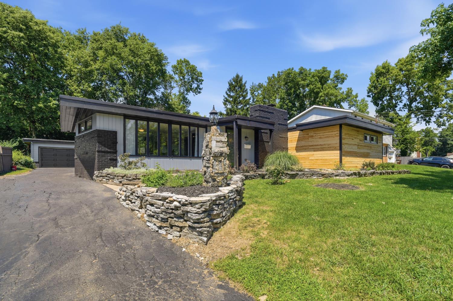 2nd image of 518 Kensington St, Middletown, OH 45044 | MLS# 1881992