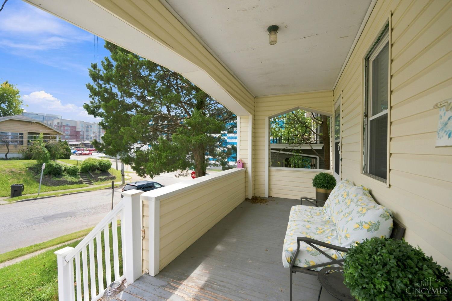 2nd image of 2704 Minot Ave, Cincinnati, OH 45209 | MLS# 1889602