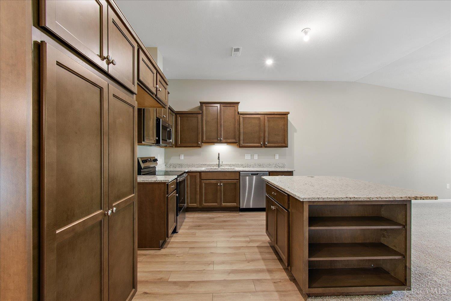 303 Parkview Lane #92303, Miami Twp, OH, 45150 — photo 5
