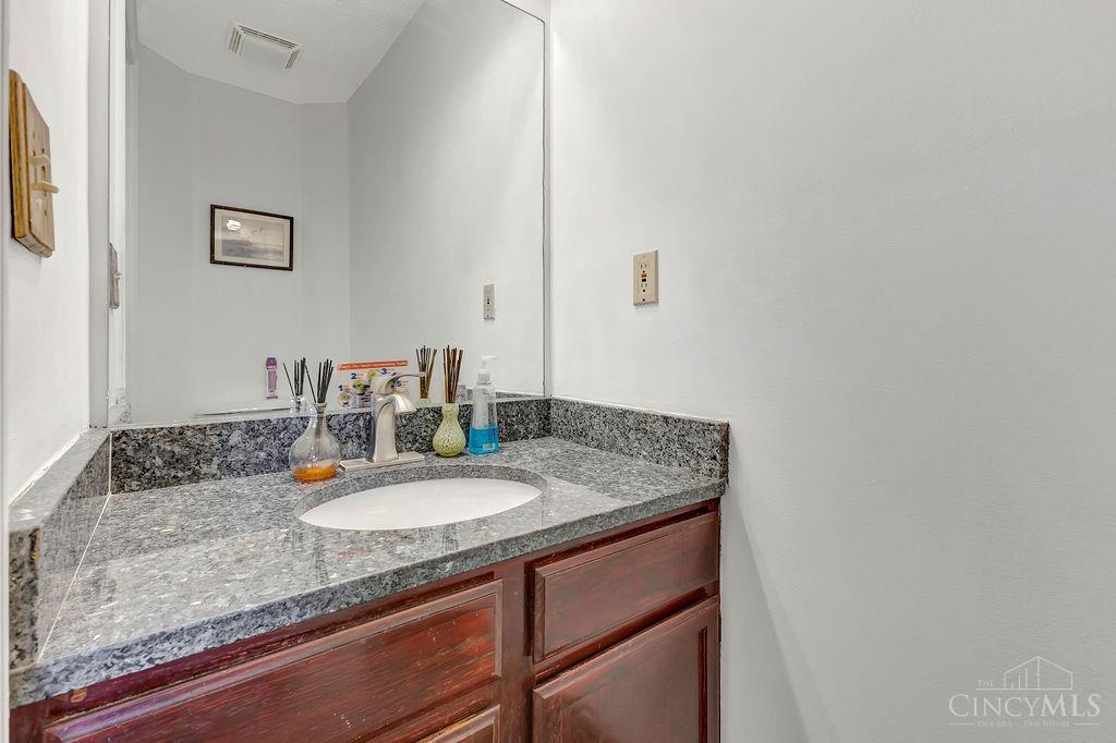 6736 Raven Court, Liberty Twp, OH, 45011 — photo 39