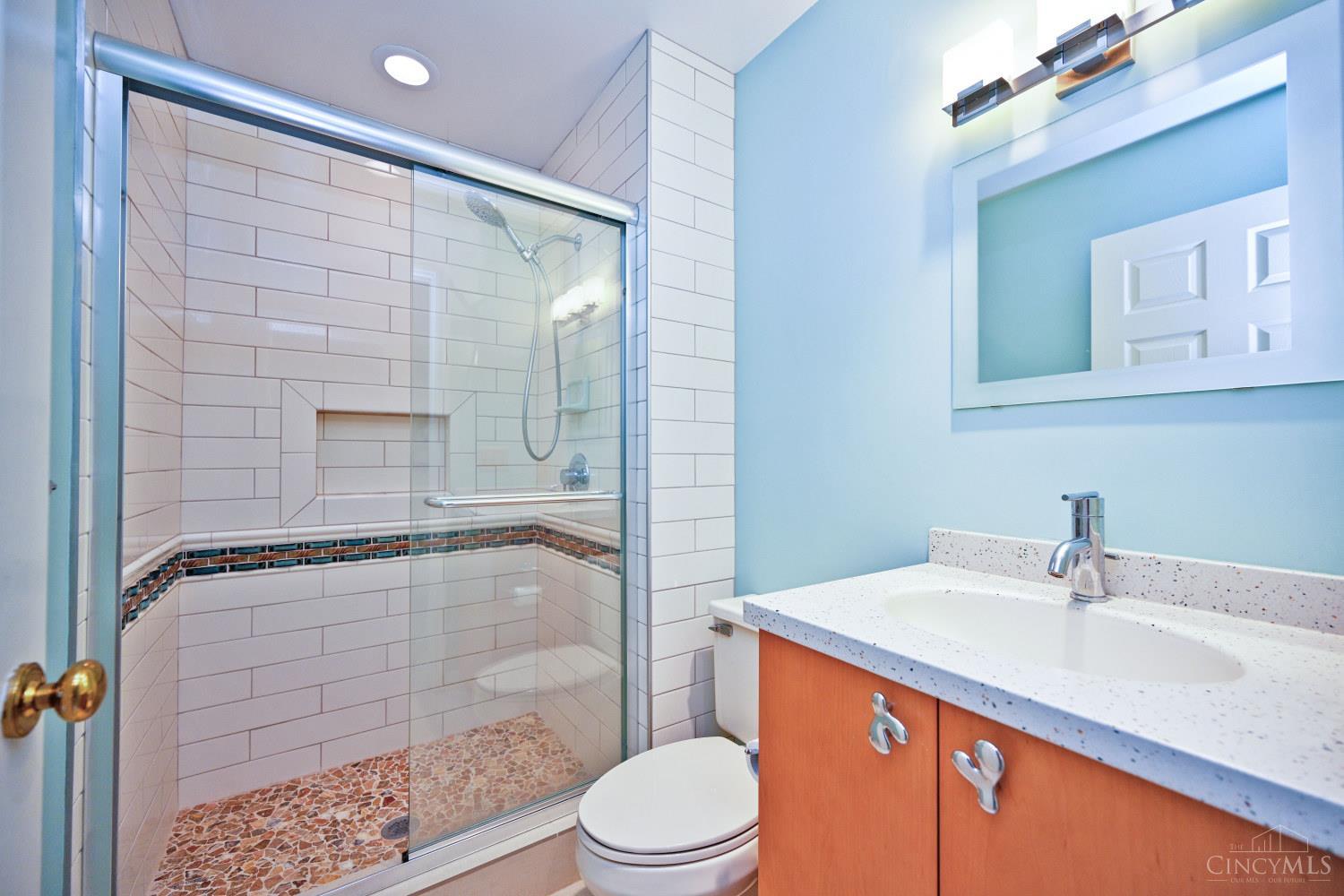 681 Totten Way, Cincinnati, OH, 45226 — photo 40