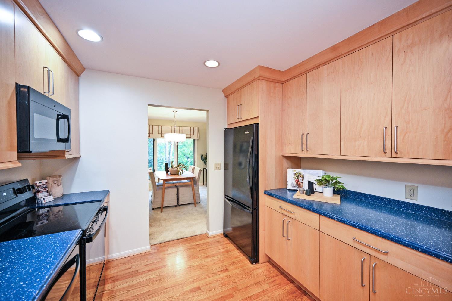 681 Totten Way, Cincinnati, OH, 45226 — photo 16