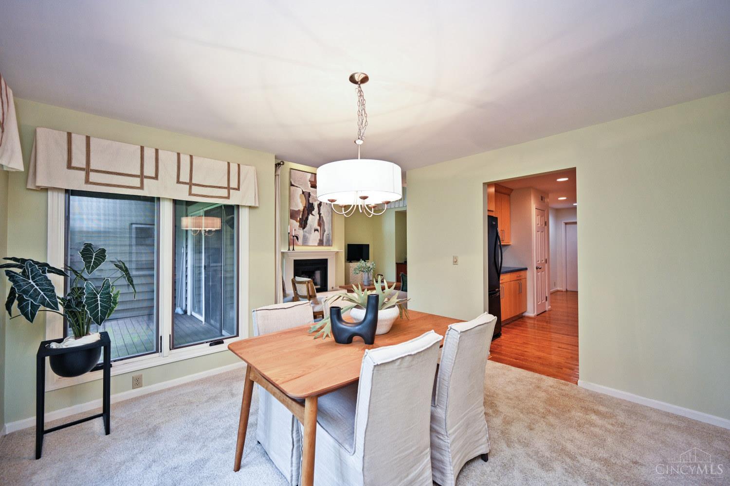 681 Totten Way, Cincinnati, OH, 45226 — photo 9
