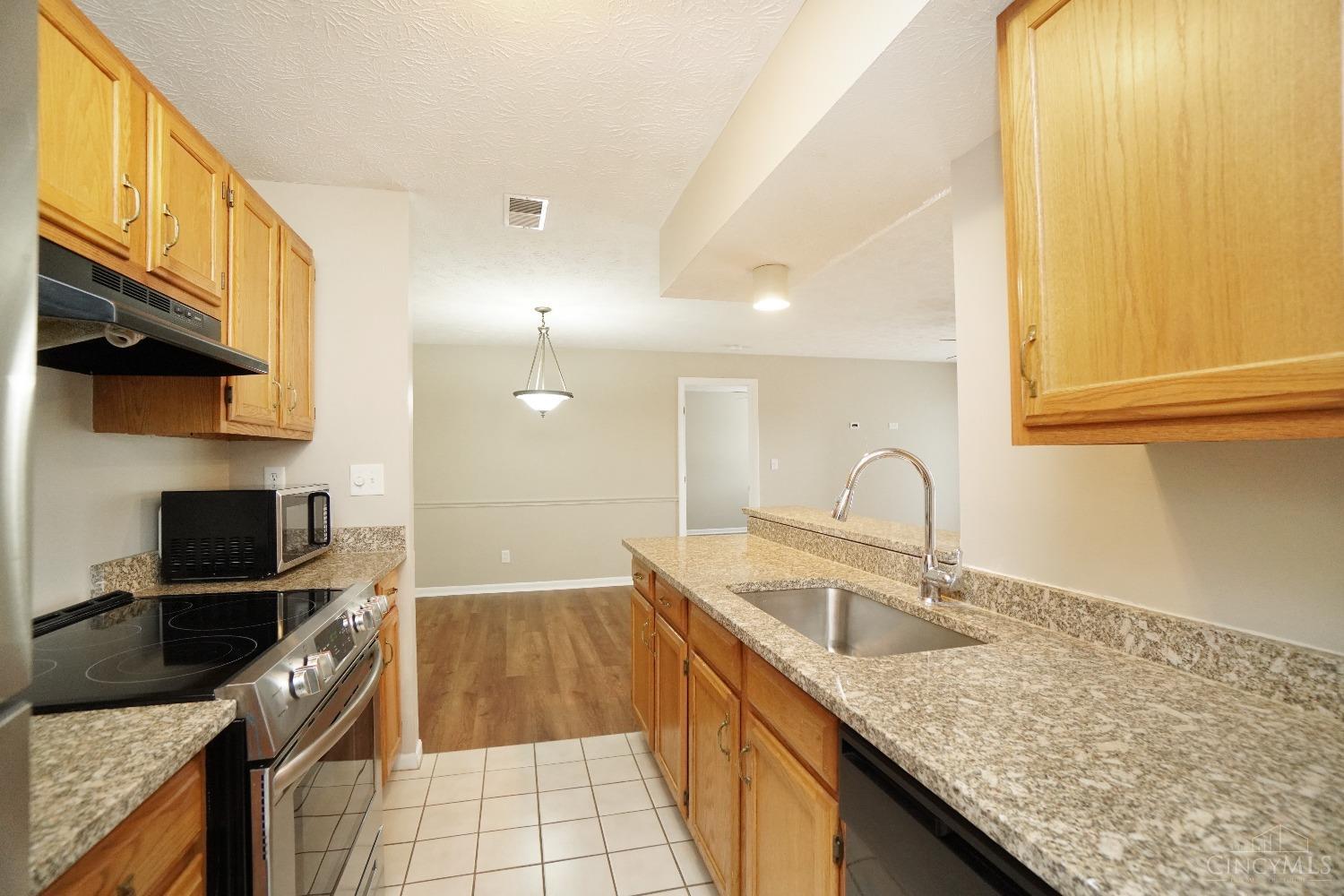 8945 Eagleview Drive #7, West Chester, OH, 45069 — photo 12