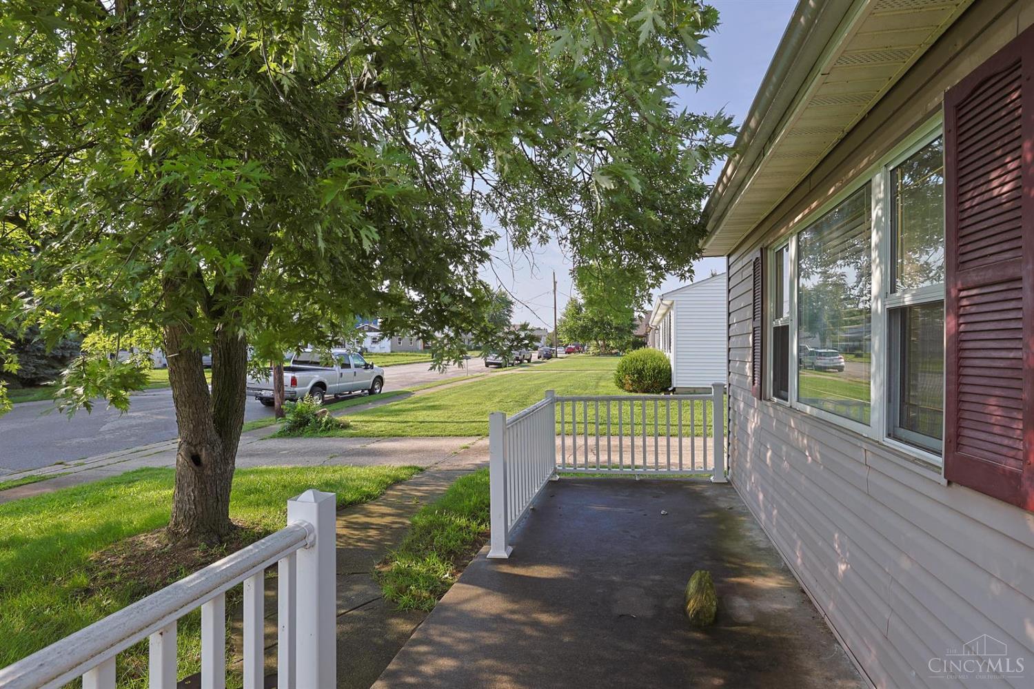 2nd image of 907 Arthur St, Trenton, OH 45067 | MLS# 1886311