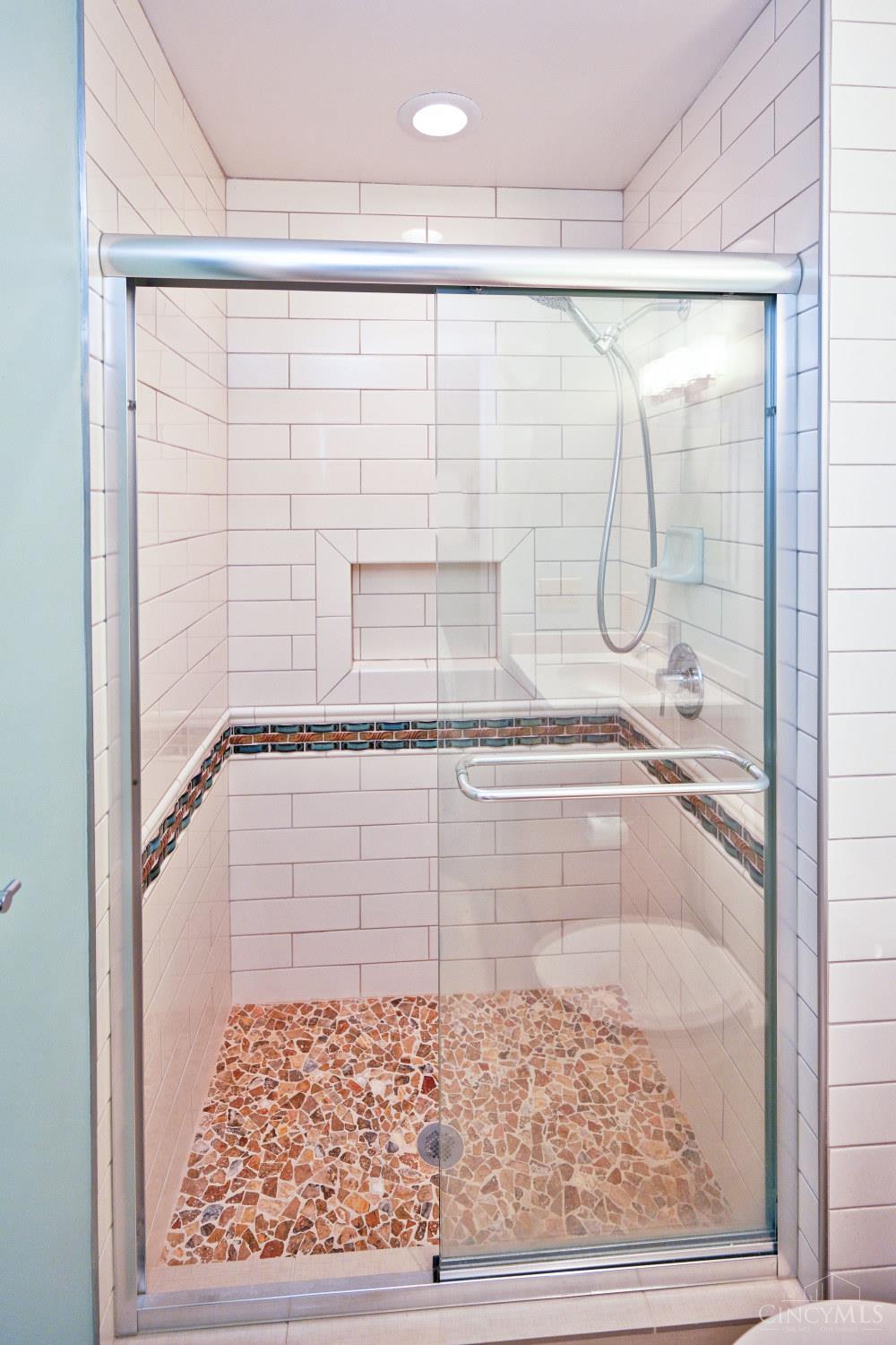 681 Totten Way, Cincinnati, OH, 45226 — photo 41