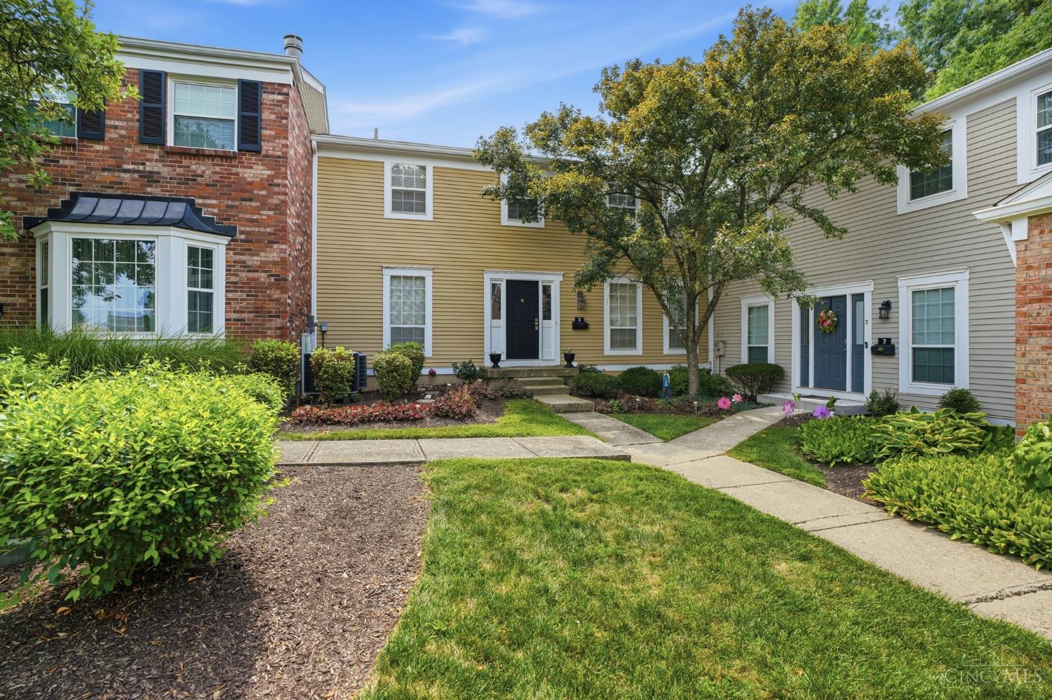 2nd image of 3 S Applewood Ct, Fairfield, OH 45014 | MLS# 1872528
