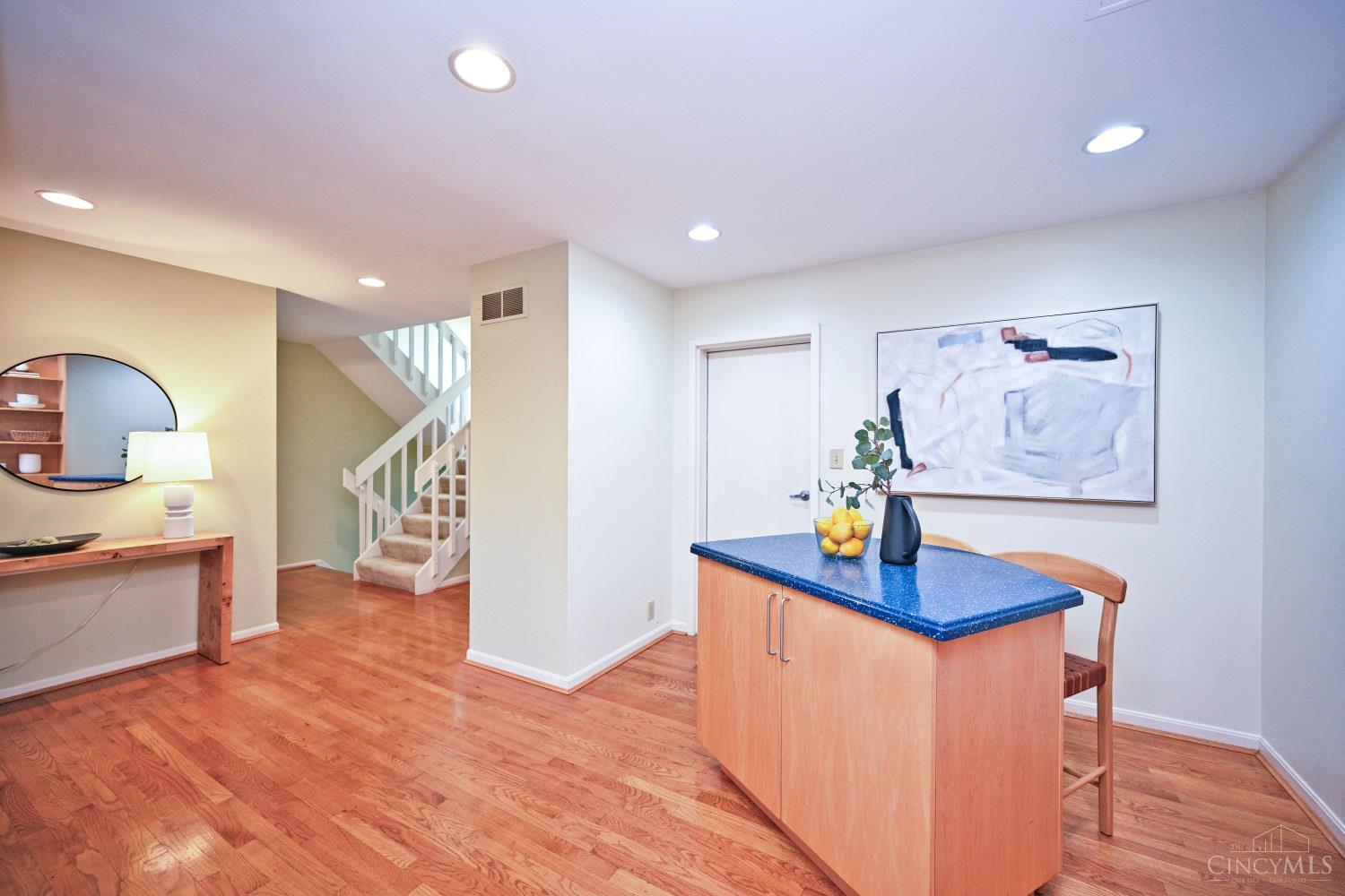 681 Totten Way, Cincinnati, OH, 45226 — photo 19