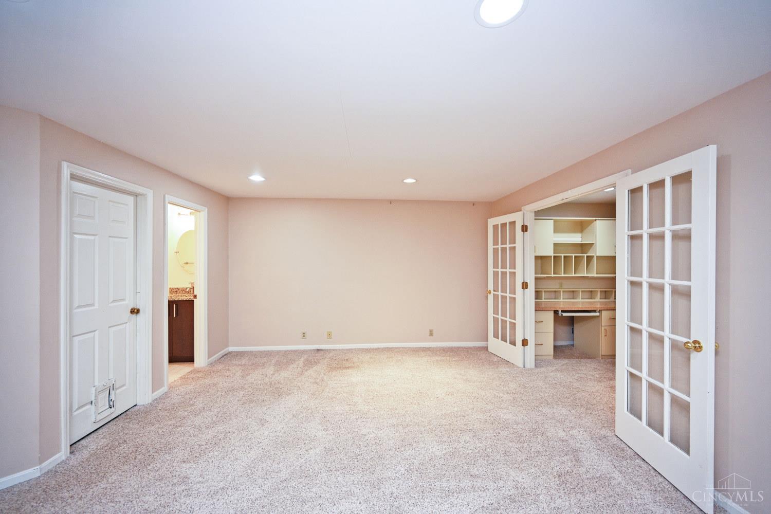 681 Totten Way, Cincinnati, OH, 45226 — photo 48