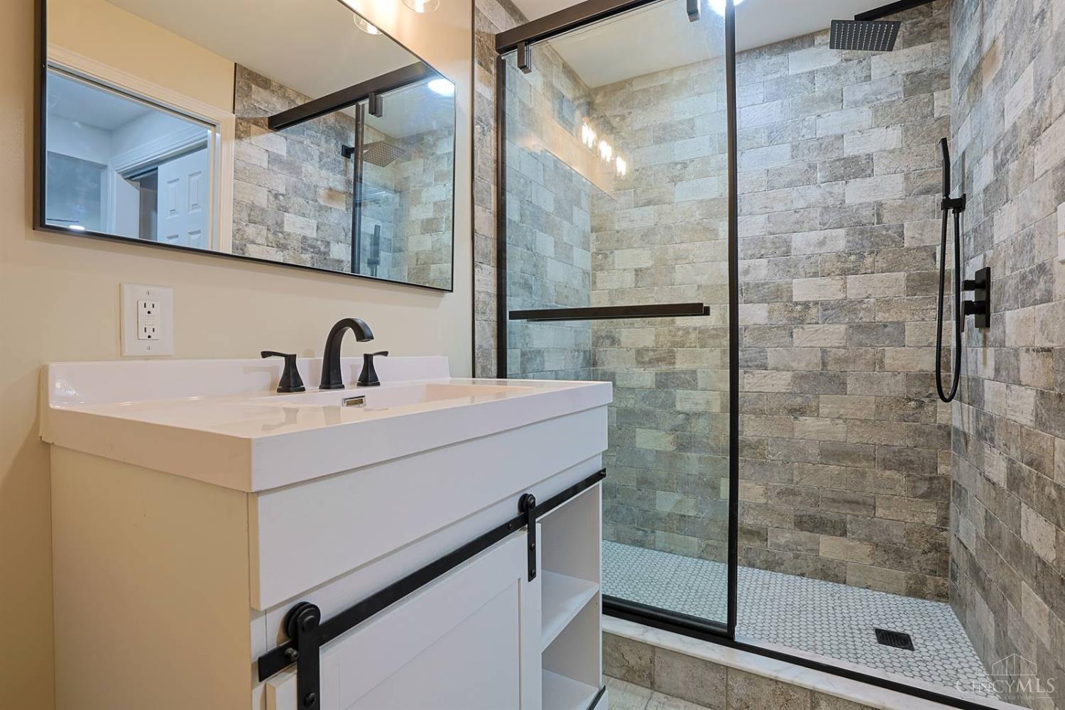 5325 Owasco Street, Cincinnati, OH, 45227 — photo 24