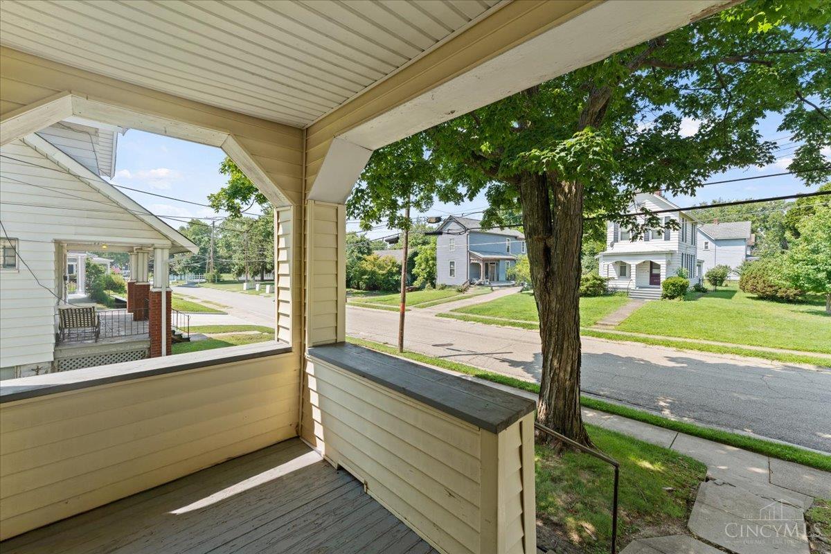 3rd image of 6820 Alpine Ave, Silverton, OH 45236
