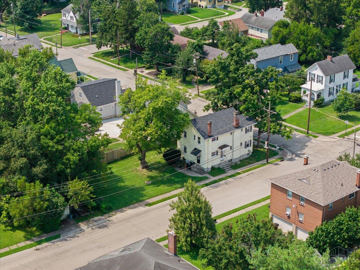 2nd image of 6820 Alpine Ave, Silverton, OH 45236