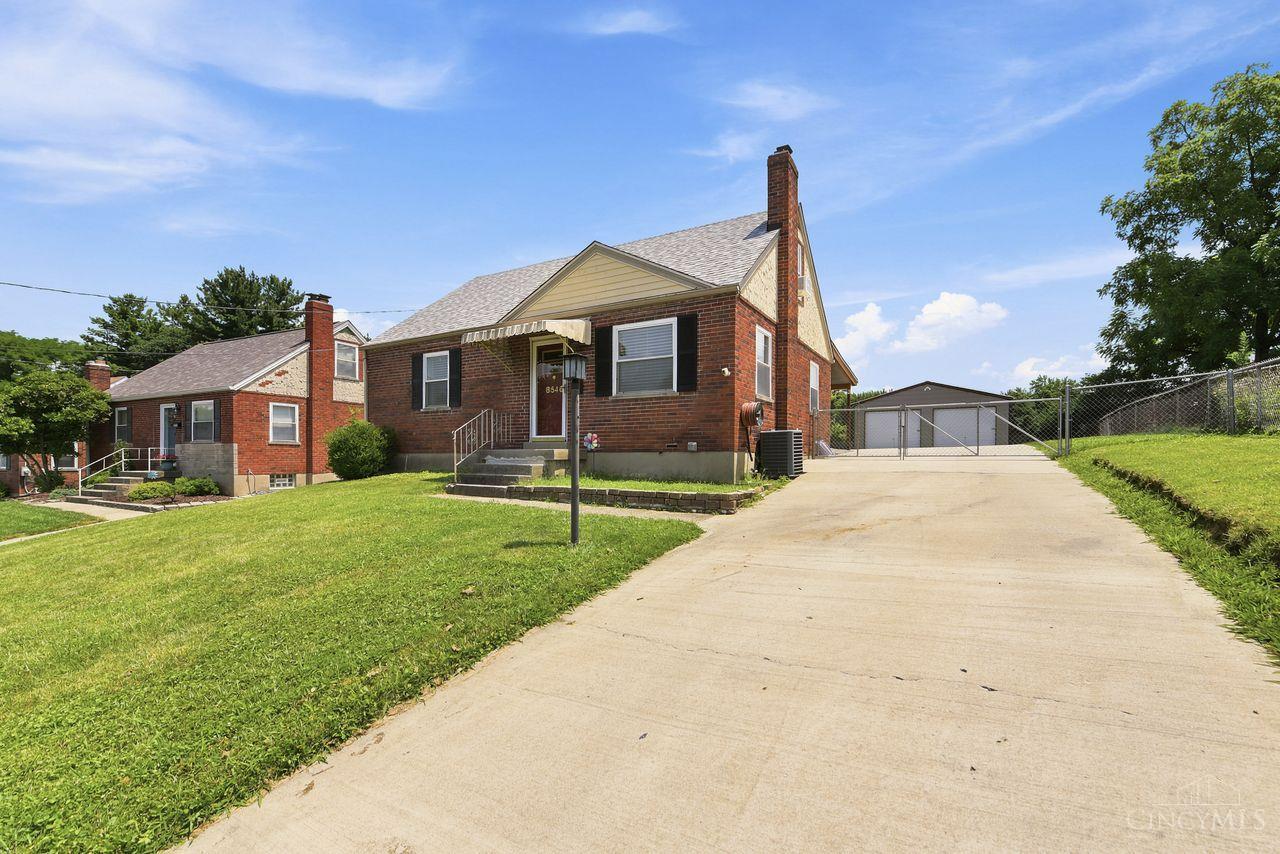3rd image of 8546 Darnell Ave, Cincinnati, OH 45236 | MLS# 1889764