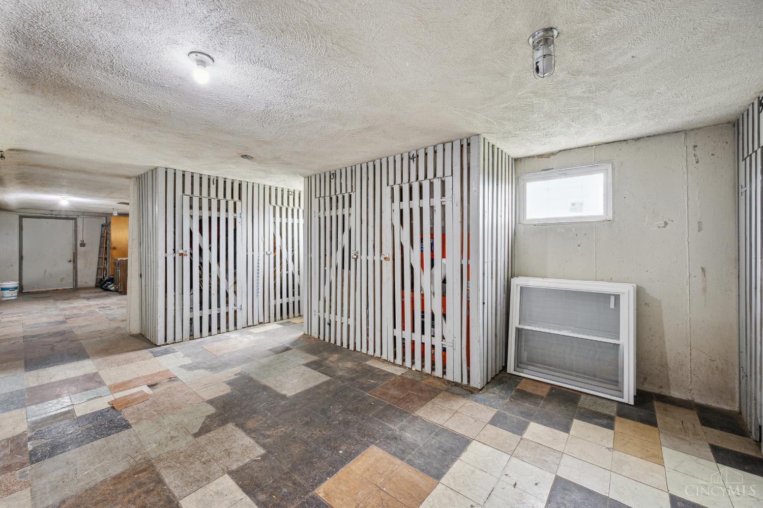 3048 Gilbert Avenue, Cincinnati, OH, 45206 — photo 33