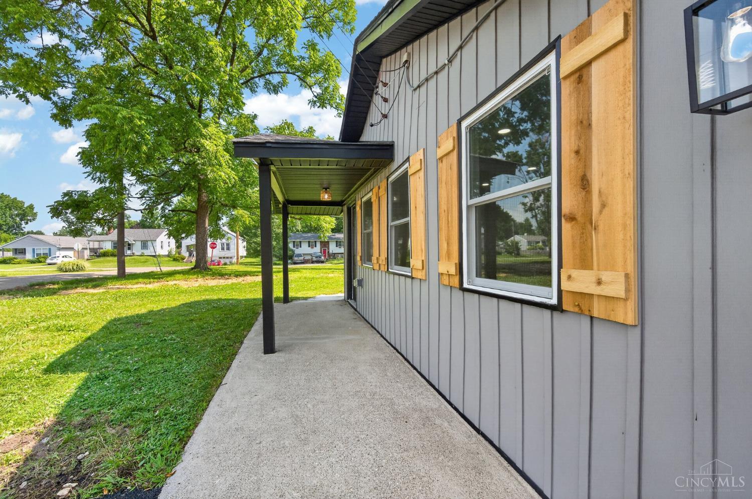 2nd image of 8812 Pine Rd, Cincinnati, OH 45242 | MLS# 1889774