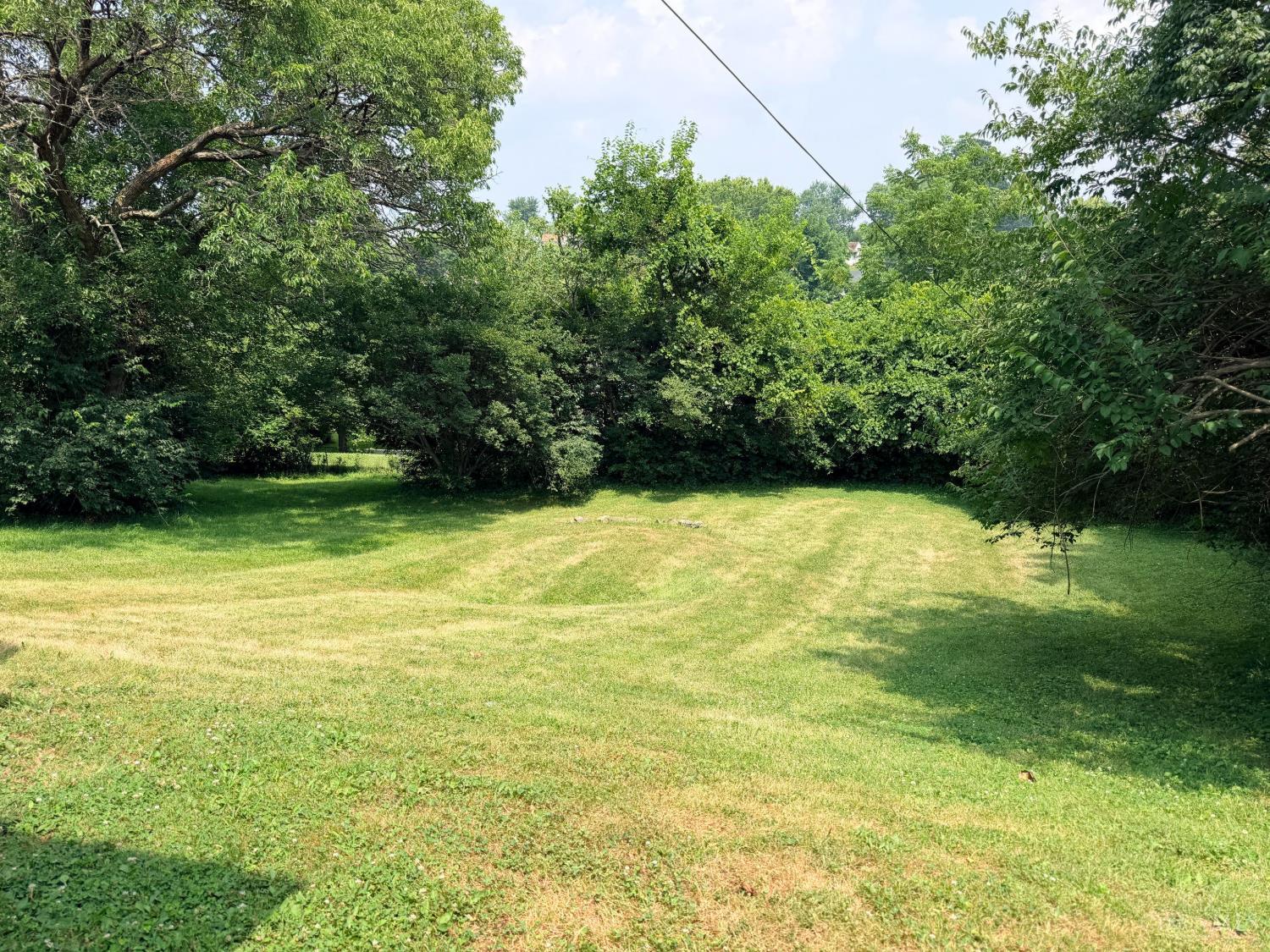12th image of 1194 Briarwood Dr, Hamilton, OH 45013 | MLS# 1887142