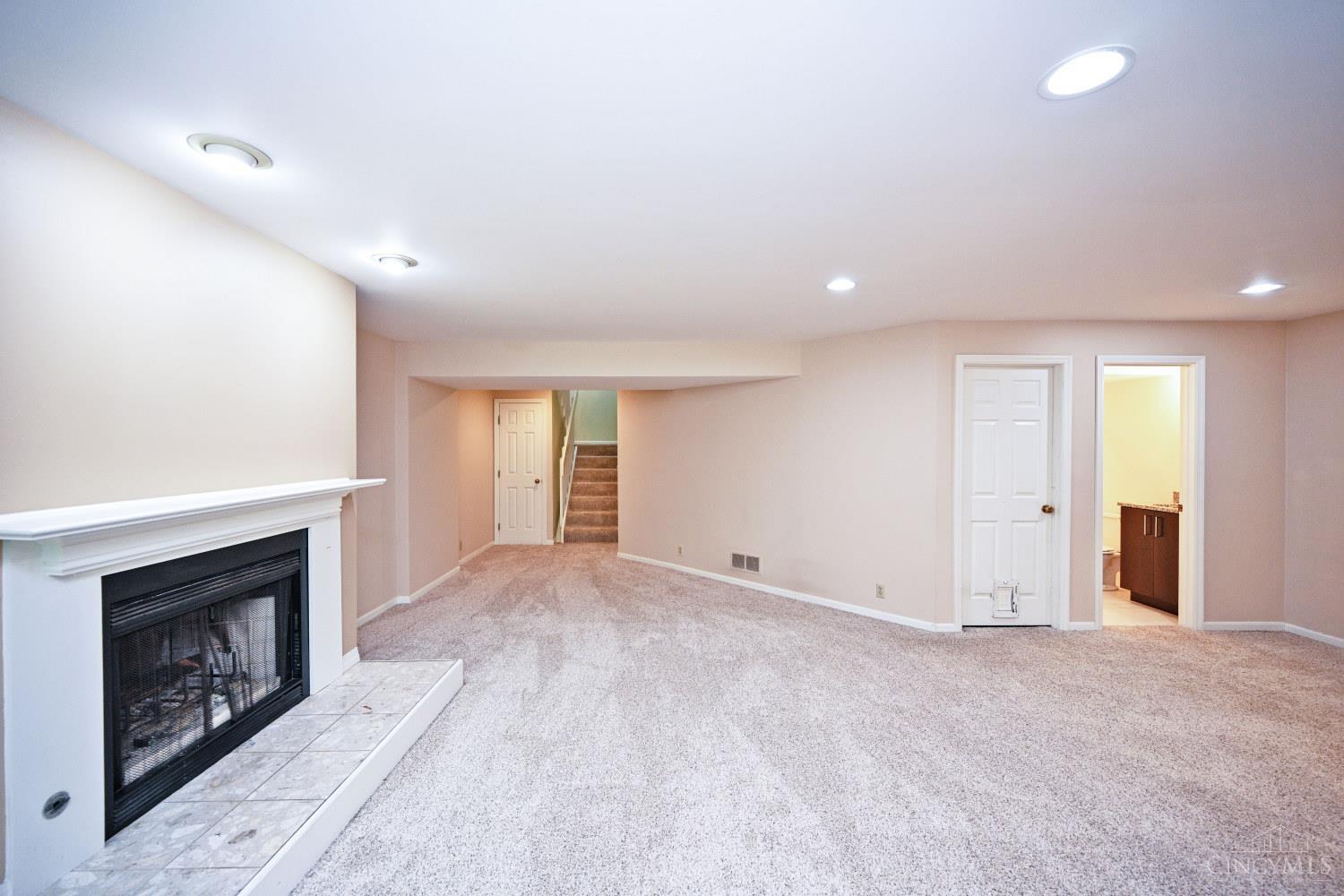 681 Totten Way, Cincinnati, OH, 45226 — photo 47