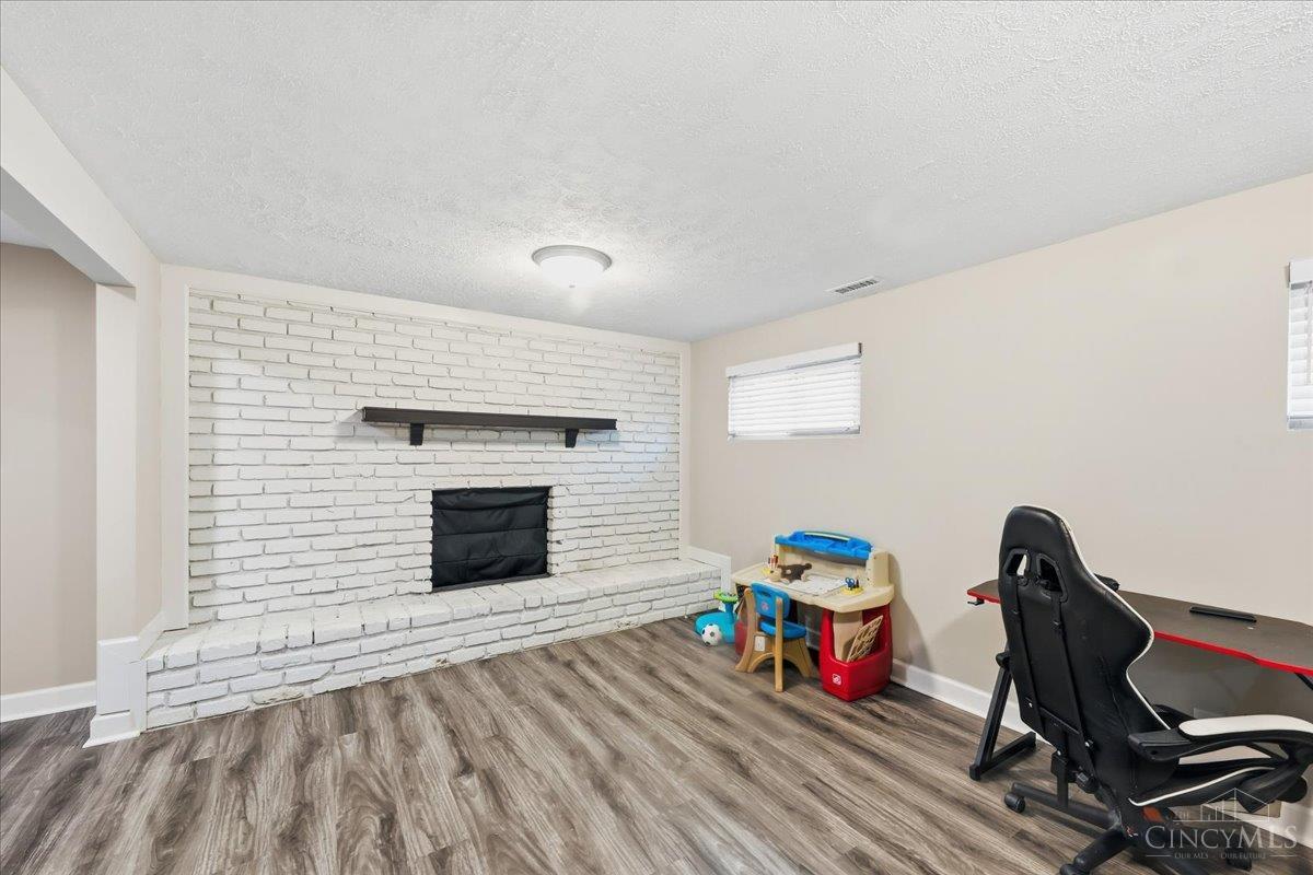 2343 Fairgreen Drive, Green Twp, OH, 45238 — photo 15
