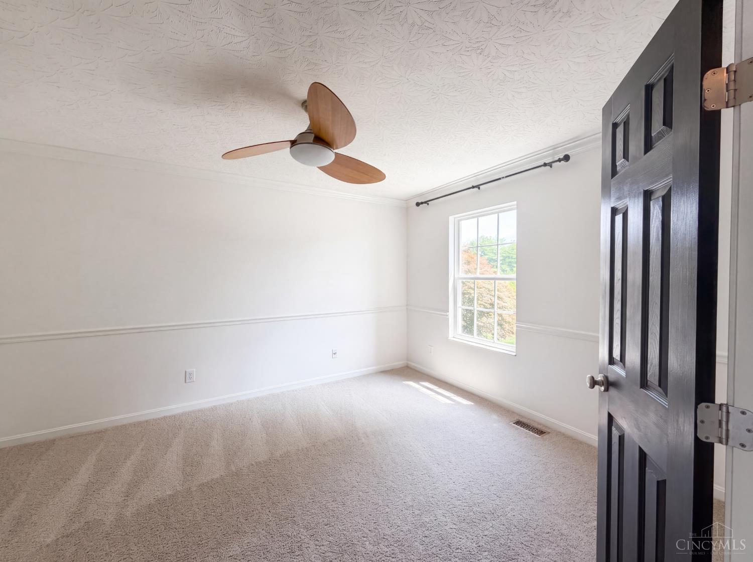 3rd image of 7235 Northgate Dr, Maineville, OH 45039 | MLS# 1889752