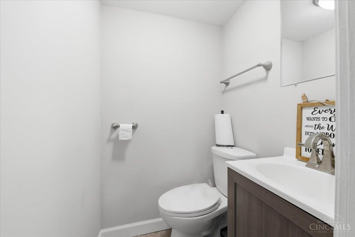 2343 Fairgreen Drive, Green Twp, OH, 45238 — photo 18