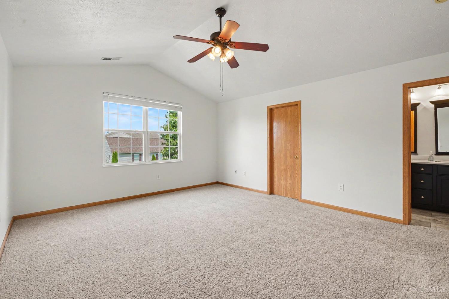 357 Hartford Court, Hamilton Twp, OH, 45039 — photo 16