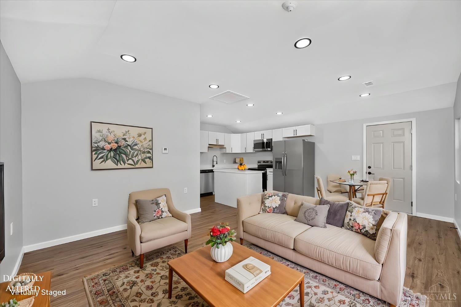 5th image of 8812 Pine Rd, Cincinnati, OH 45242 | MLS# 1889774