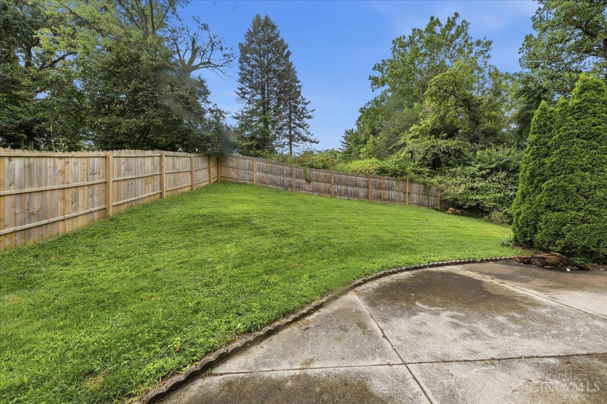 2343 Fairgreen Drive, Green Twp, OH, 45238 — photo 22