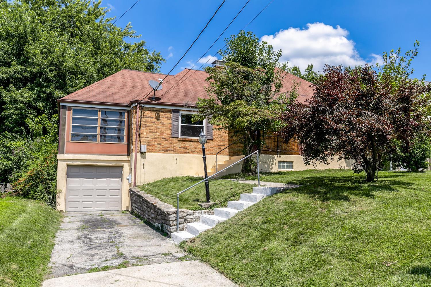 Photo 2 of Single family home for sale at 2944 North Bnd Rd, Cincinnati, OH 45239 | MLS# 1889792 | Listing updated on 2026-10-02