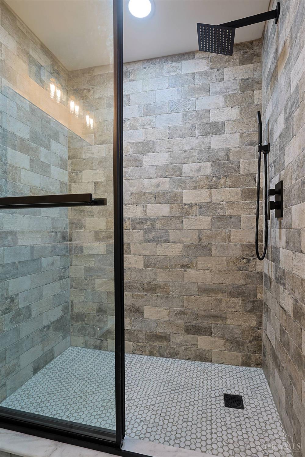 5325 Owasco Street, Cincinnati, OH, 45227 — photo 25
