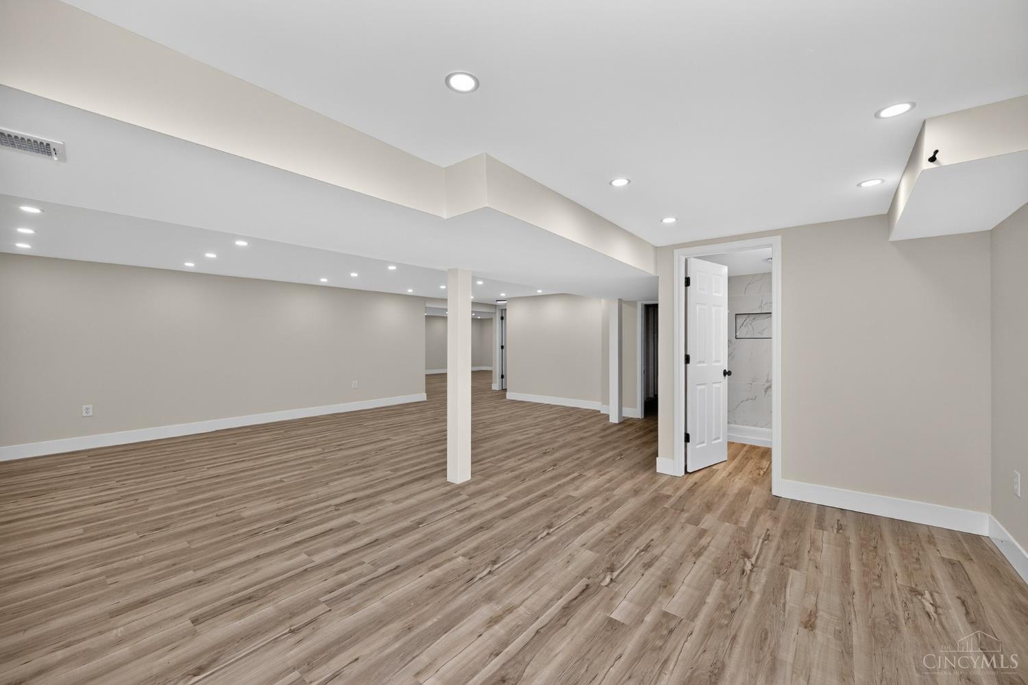 7524 Fruitwood Drive, West Chester, OH, 45069 — photo 40
