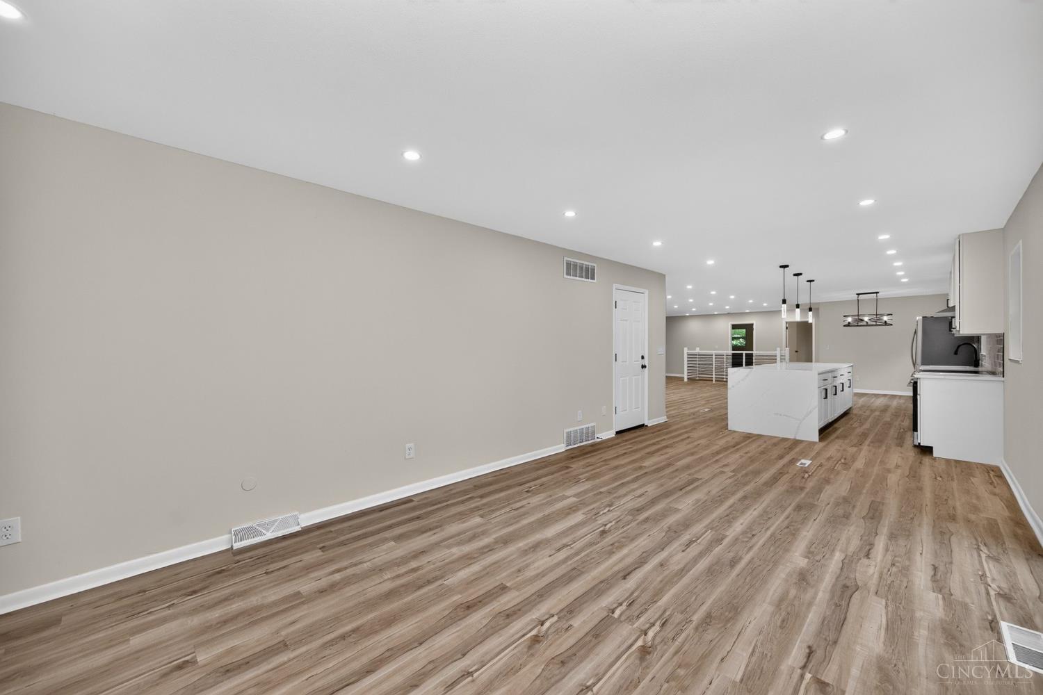 7524 Fruitwood Drive, West Chester, OH, 45069 — photo 17