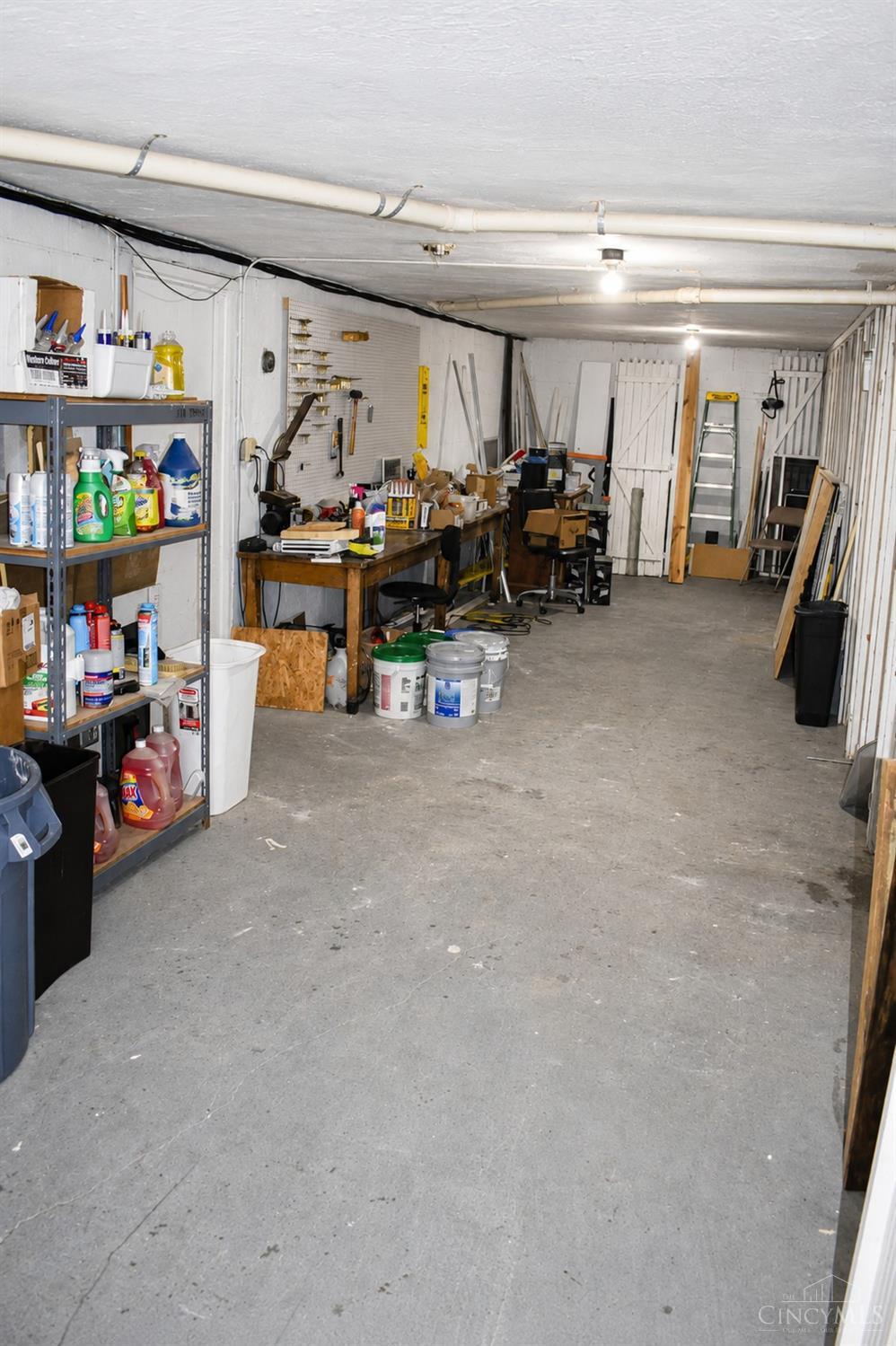 2nd image of 650 Straight St, Cincinnati, OH 45219