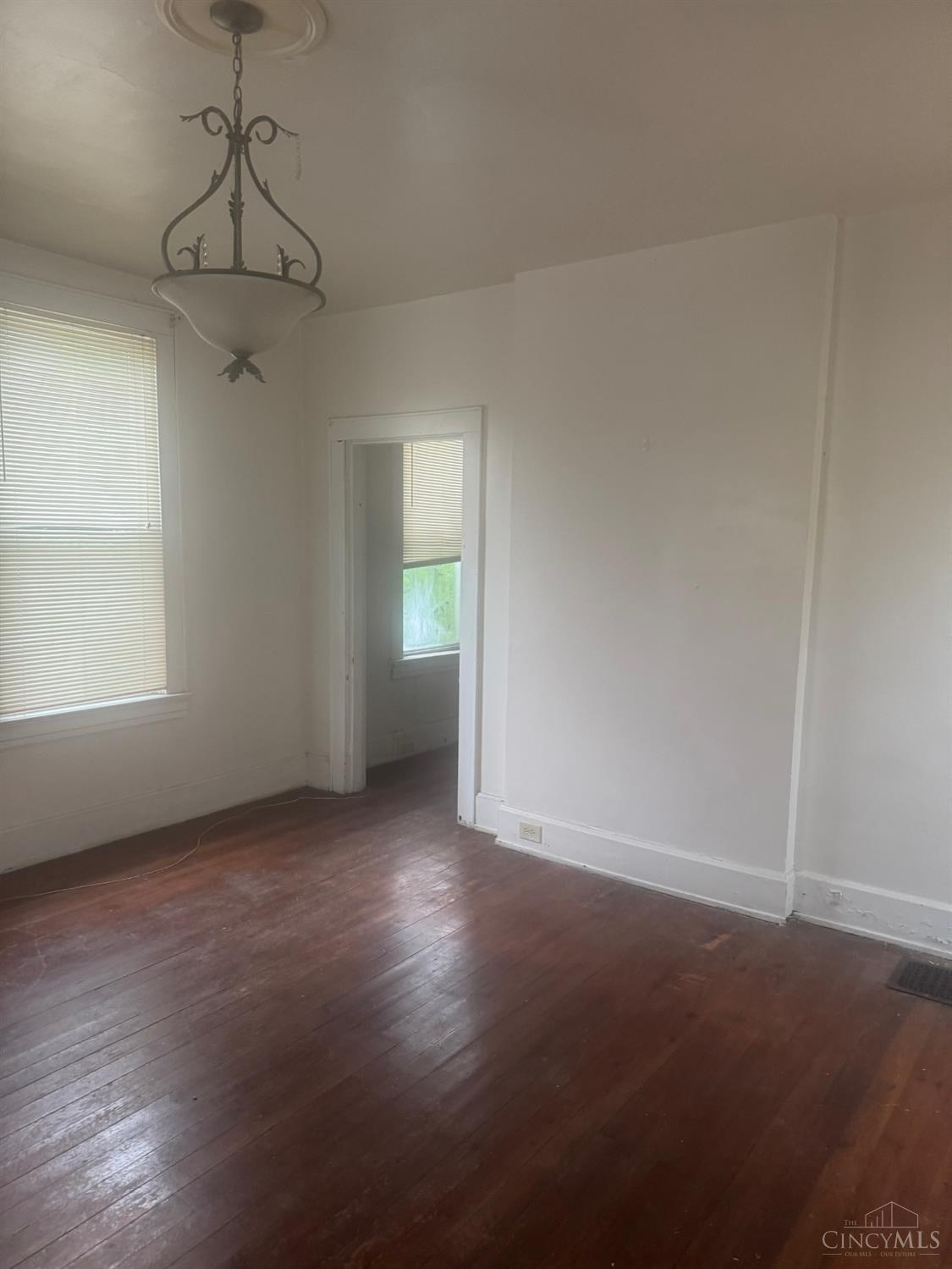 3549 Idlewild Avenue, Cincinnati, OH, 45207 — photo 2