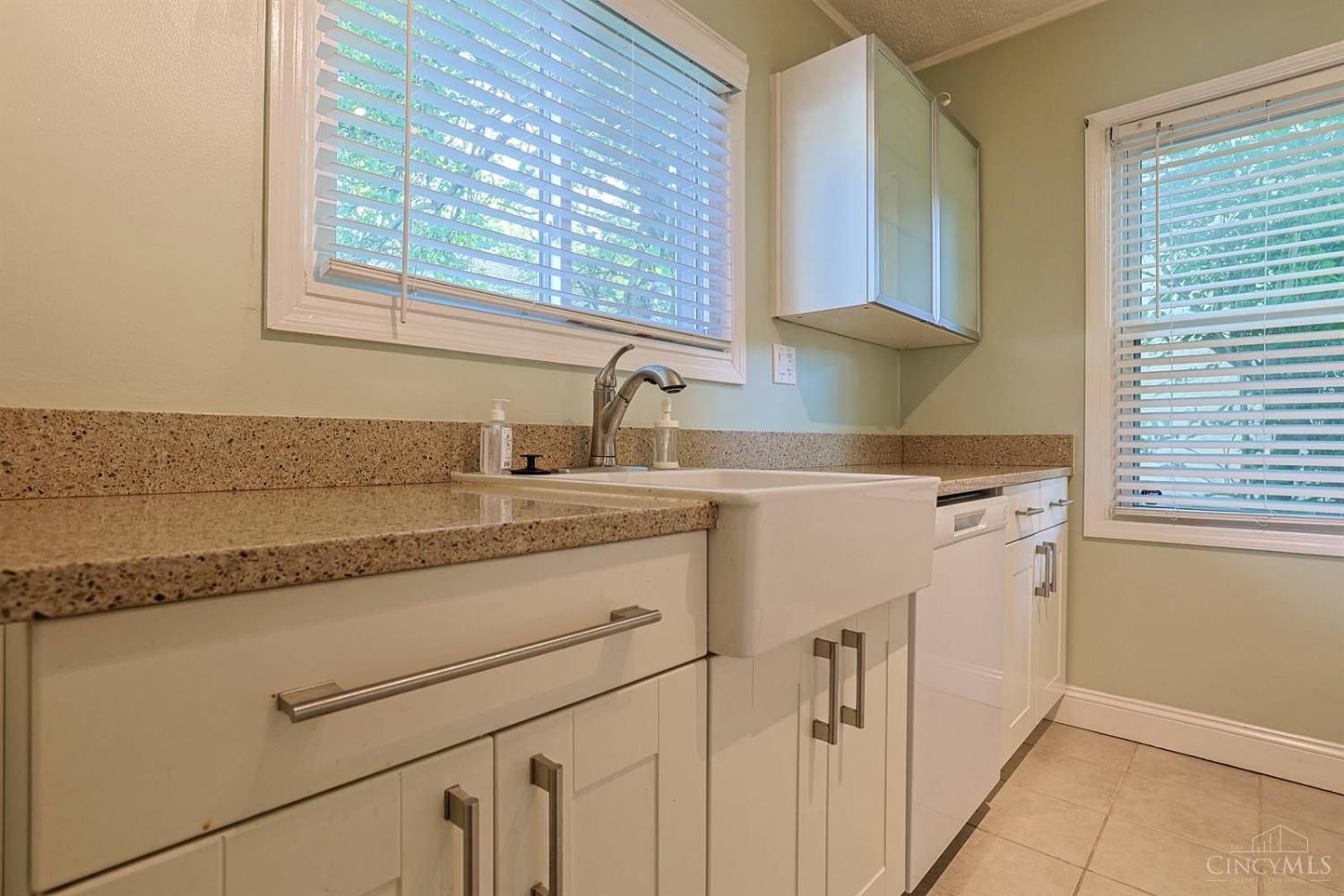 3000 Mapleleaf Avenue, Cincinnati, OH, 45213 — photo 30