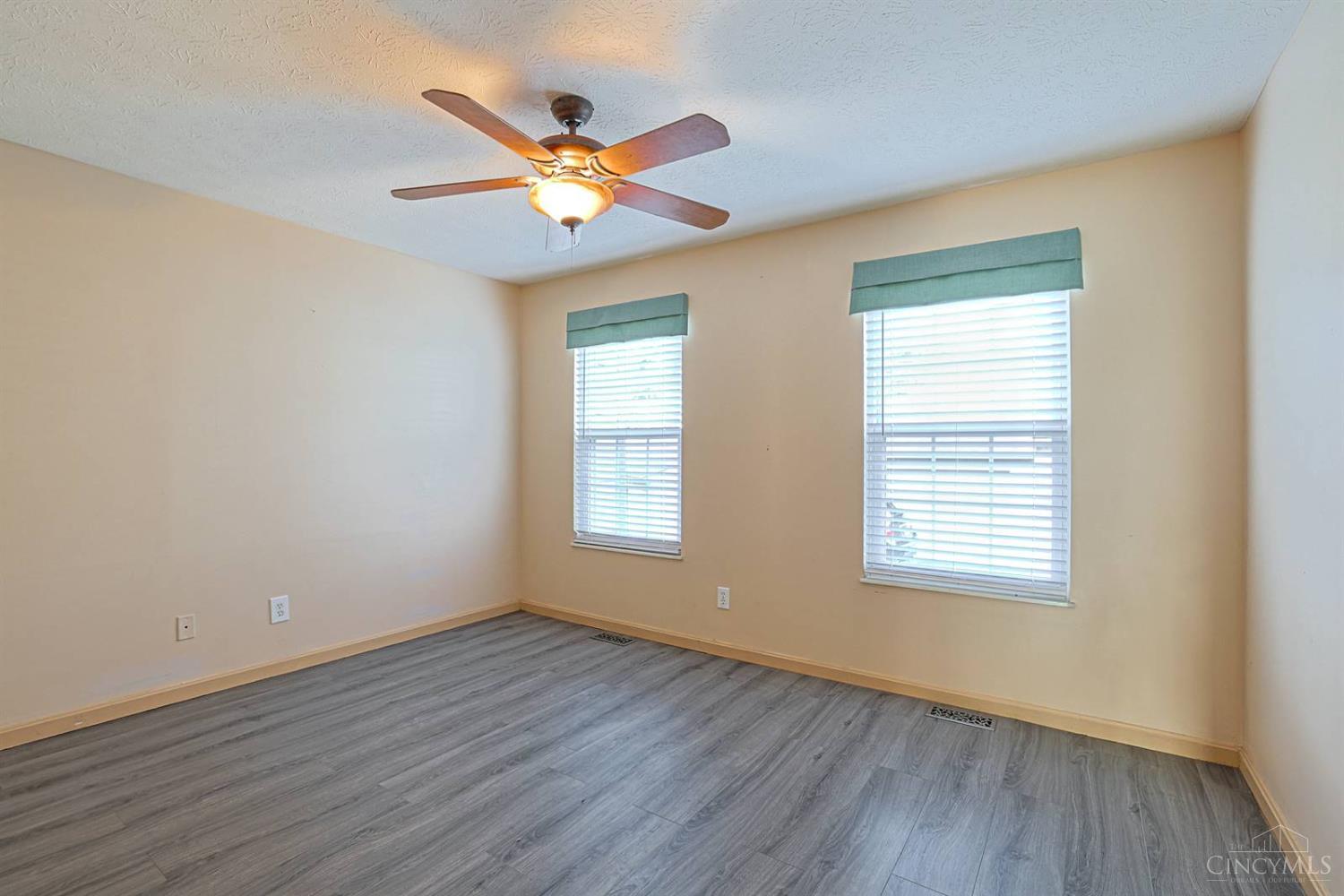 10555 Montgomery Road #35, Montgomery, OH, 45242 — photo 12