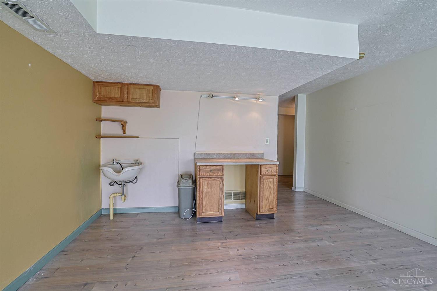 10555 Montgomery Road #35, Montgomery, OH, 45242 — photo 18
