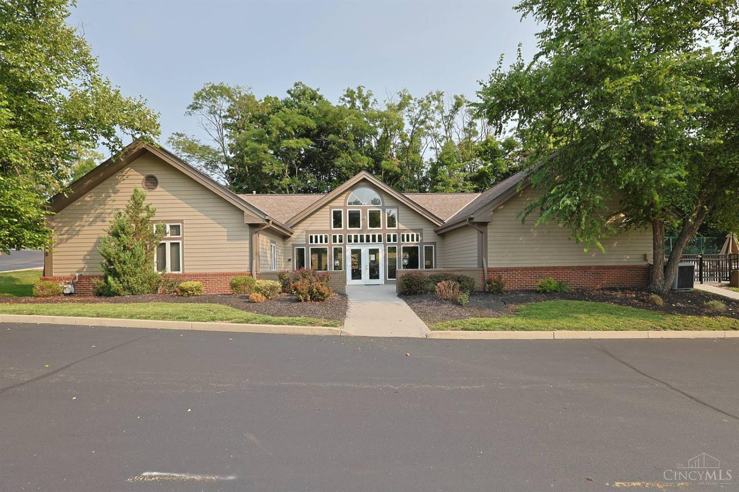 10555 Montgomery Road #35, Montgomery, OH, 45242 — photo 26