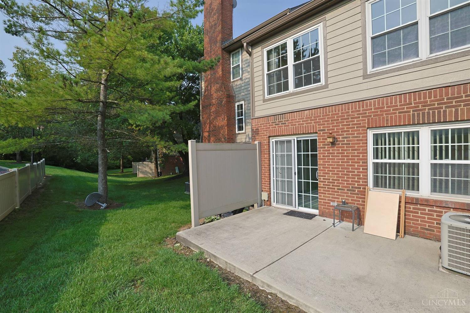10555 Montgomery Road #35, Montgomery, OH, 45242 — photo 23