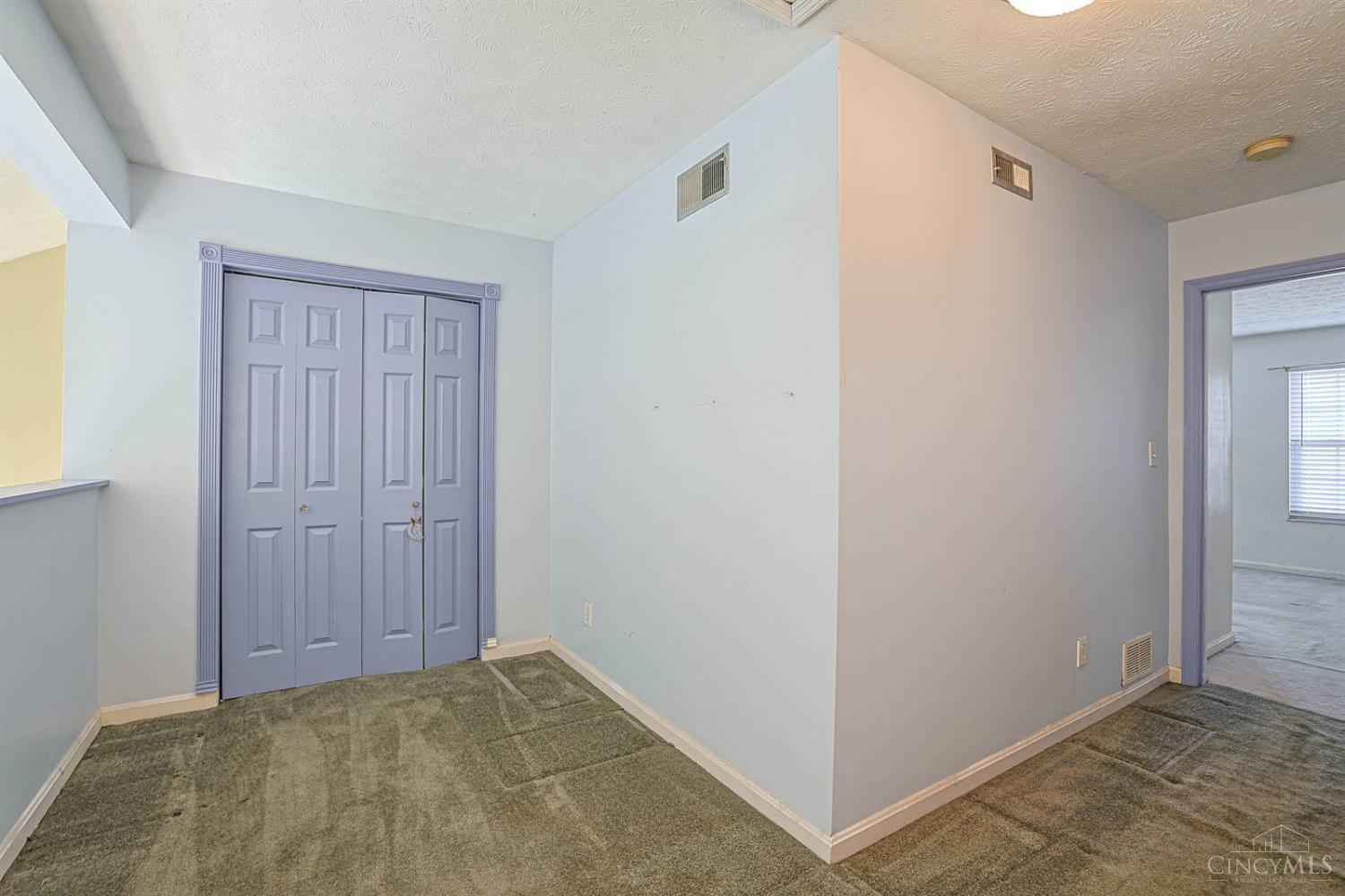10555 Montgomery Road #35, Montgomery, OH, 45242 — photo 13