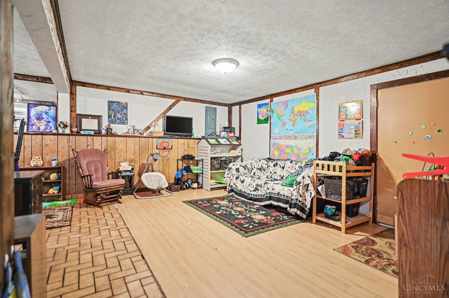 24 Judiann Court, Reading, OH, 45215