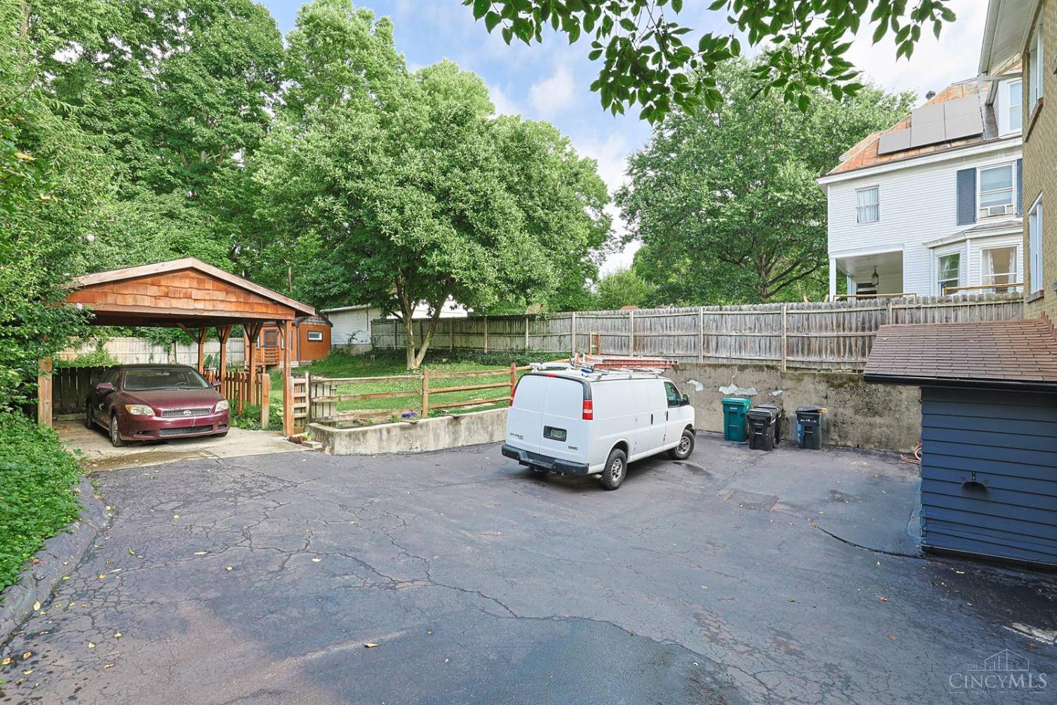 2nd image of 3473 Boudinot Ave, Cincinnati, OH 45211