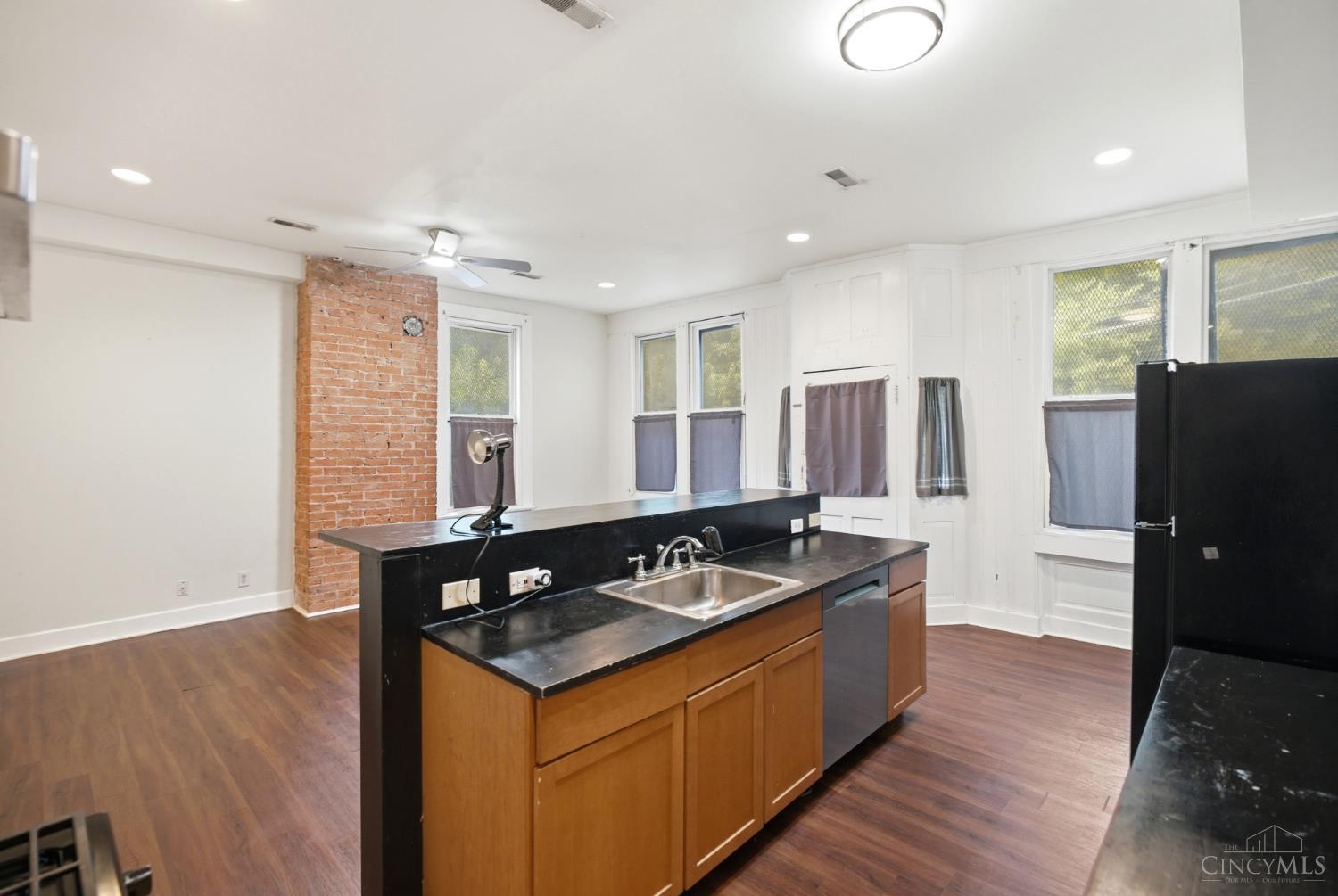 2212 Ravine Street, Cincinnati, OH, 45219 — photo 7