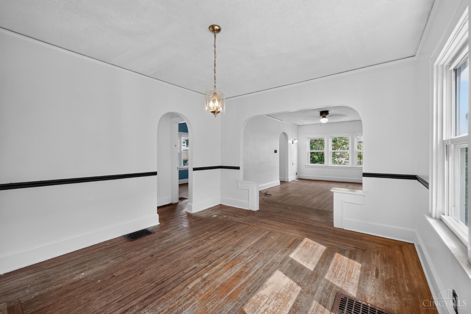1803 Lawn Avenue, Cincinnati, OH, 45237 — photo 11